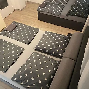 Apartment Sweet, Zirndorf
